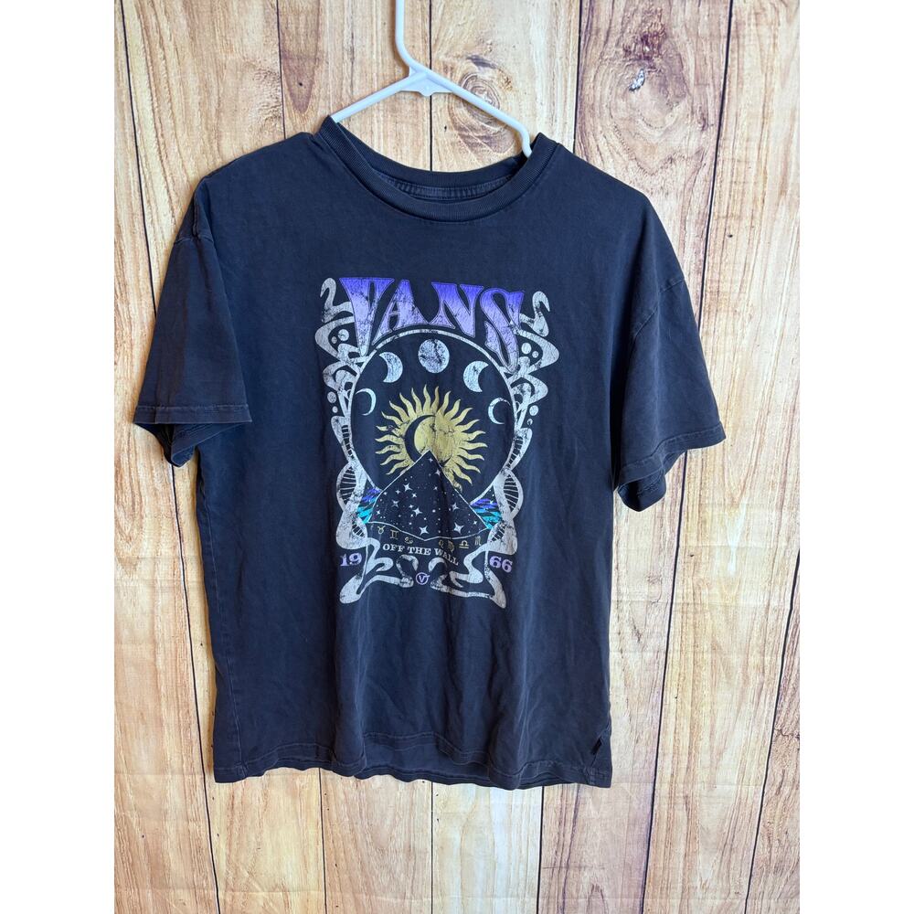 Van's Off the Wall Tshirt Sun Zodiac Moons Size S